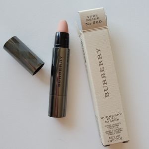 Burberry Full Kisses long lasting lipstick - No.500 Nude Beige